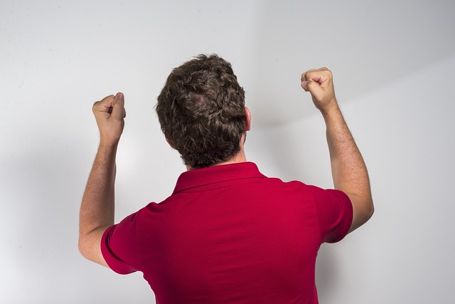 更是让人血 更是让人血