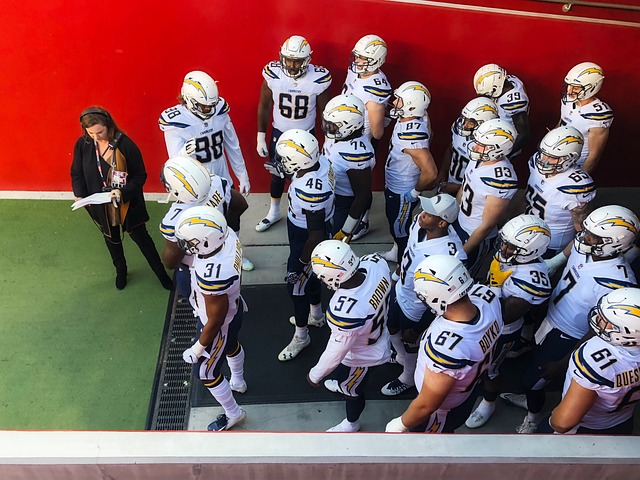 并在最近的 并在最近的